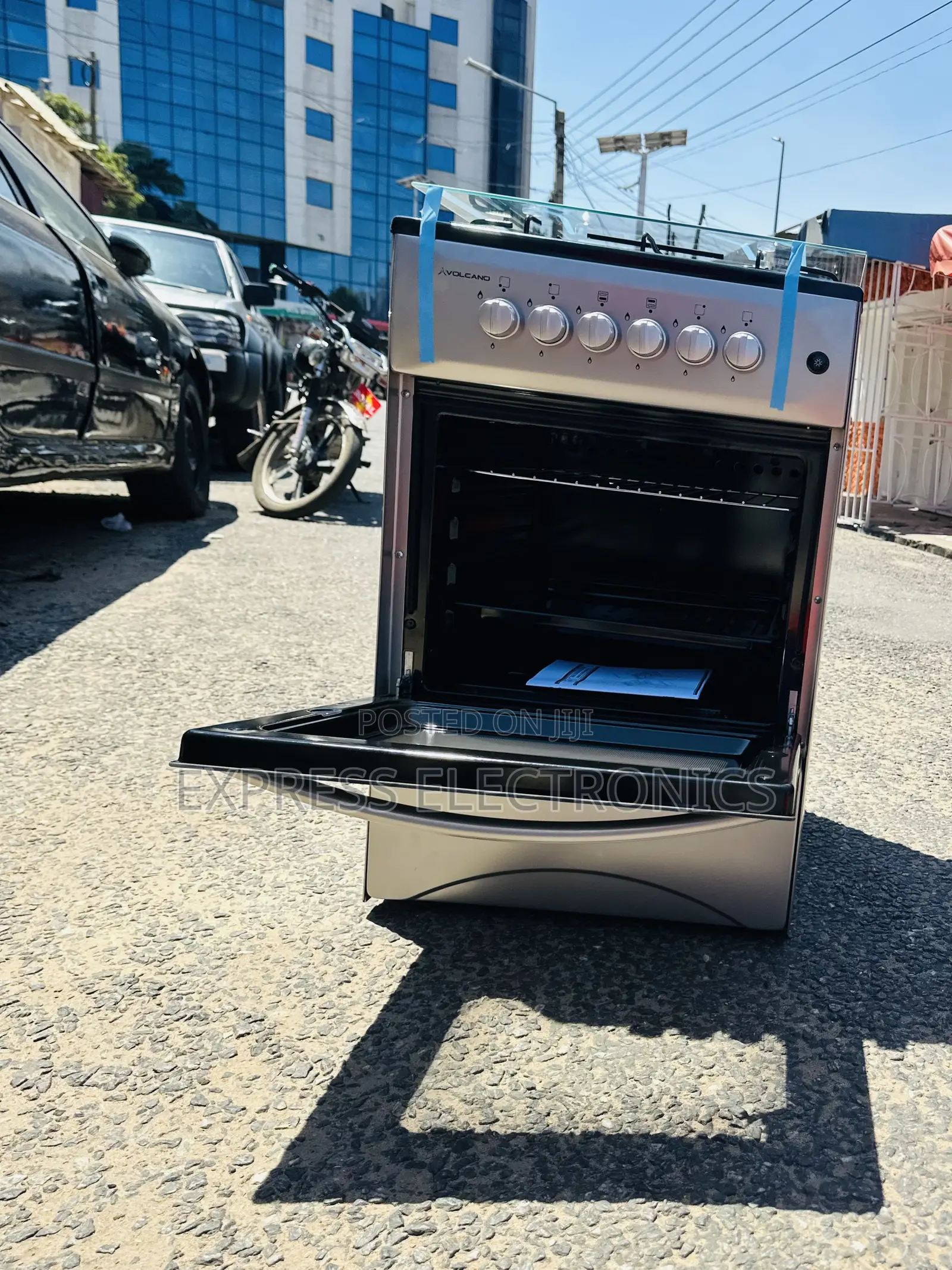 Lovely New 2+2 Stove Gas Electric Oven