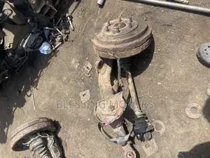 Toyota Fish Front Hub