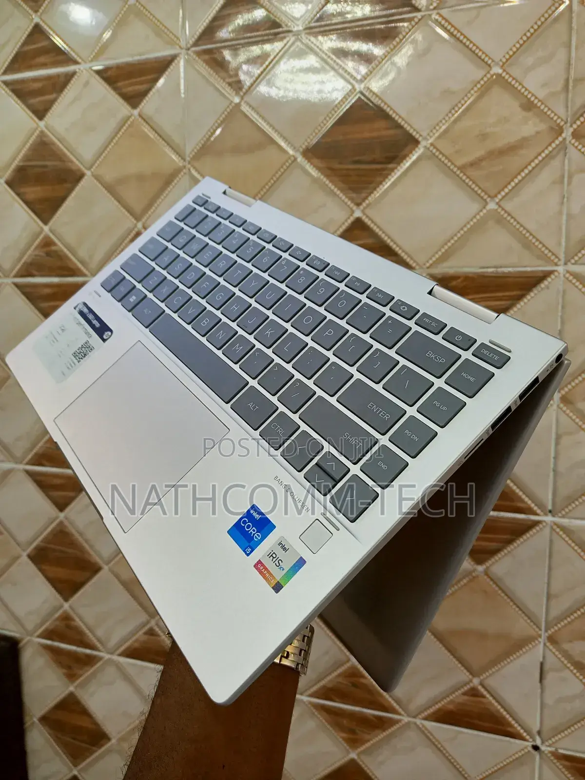New Laptop HP Envy X360 8GB Intel Core I5 SSD 512GB