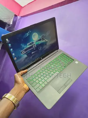 New Laptop HP 250 G7 8GB Intel Core i3 HDD+SSD 500GB