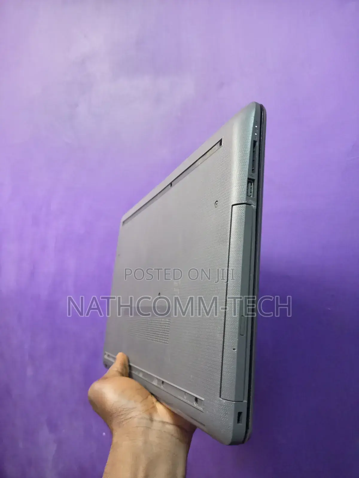 New Laptop HP 250 G7 8GB Intel Core i3 HDD+SSD 500GB