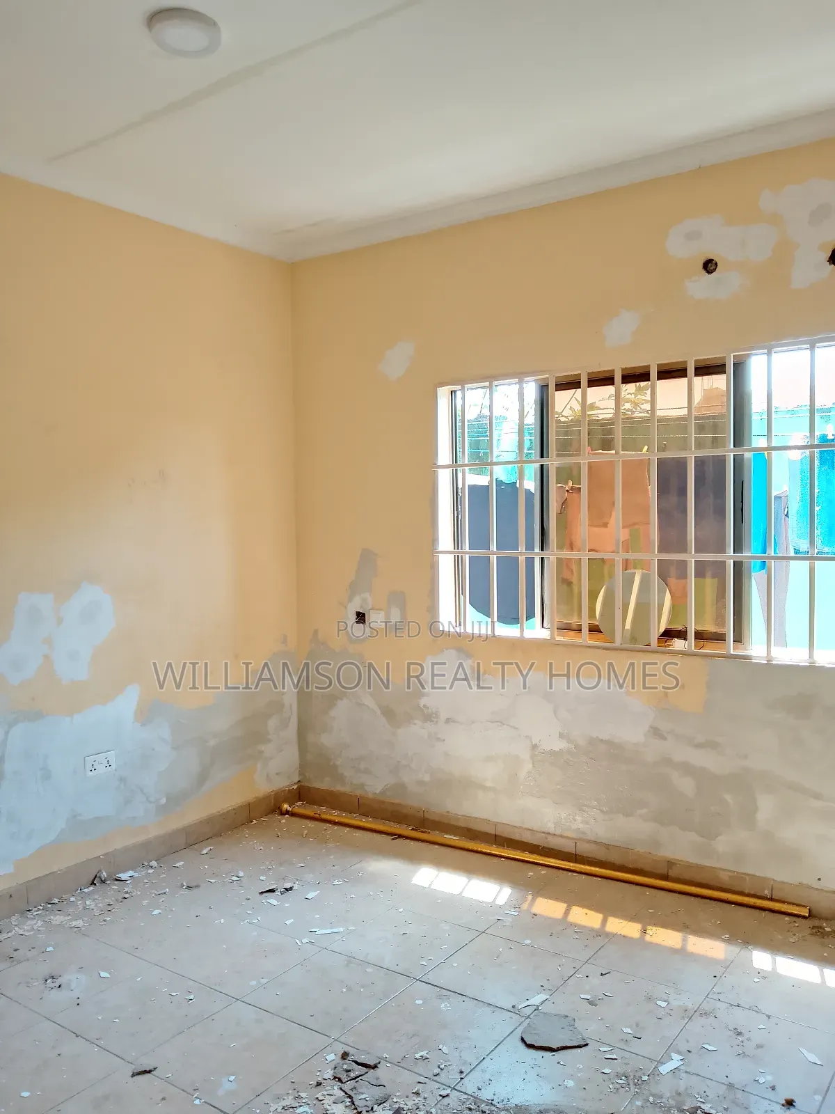 1bdrm Apartment in Spintex Main Road for rent