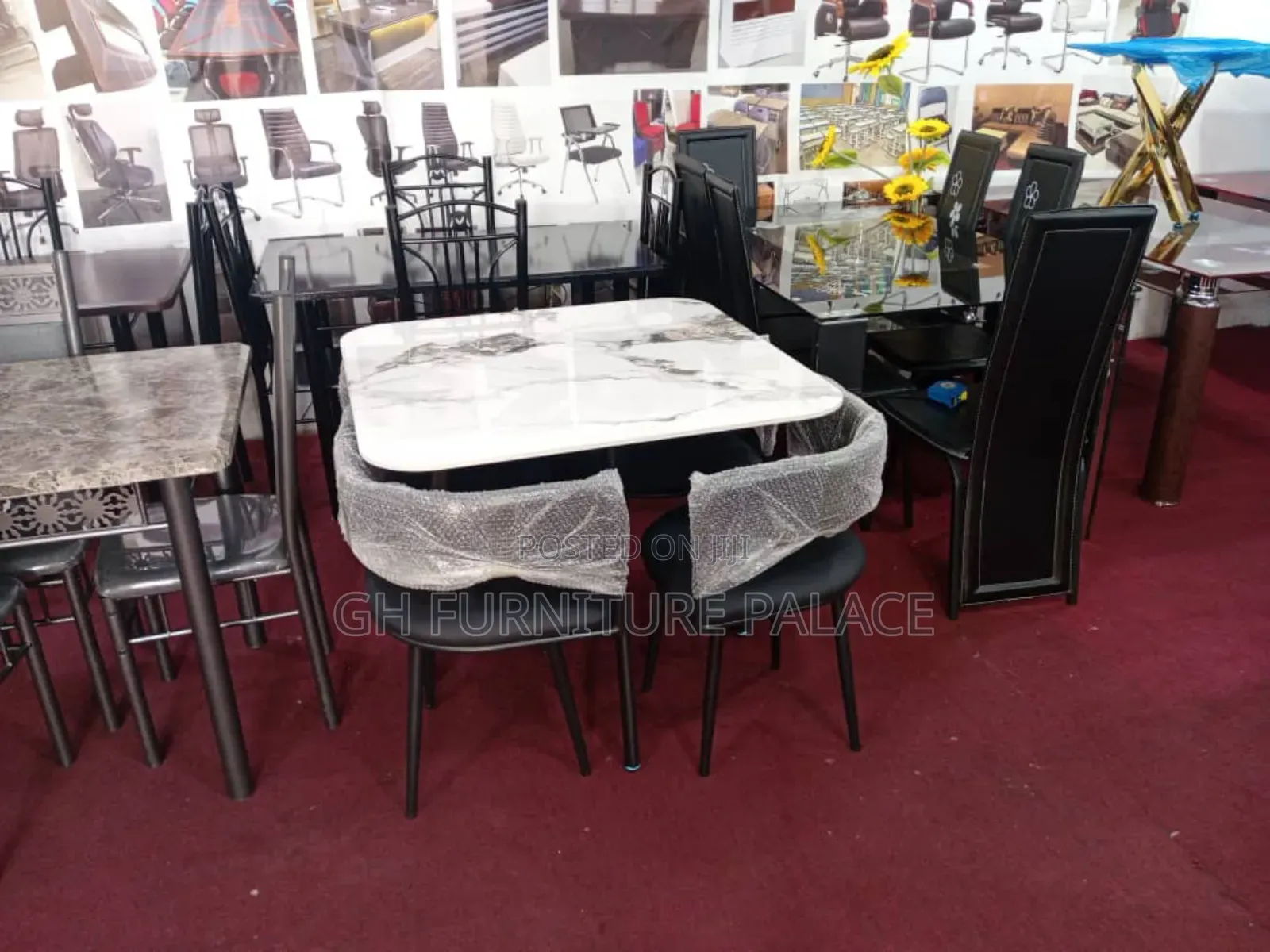 Mini Marble Dinning Table With Chair