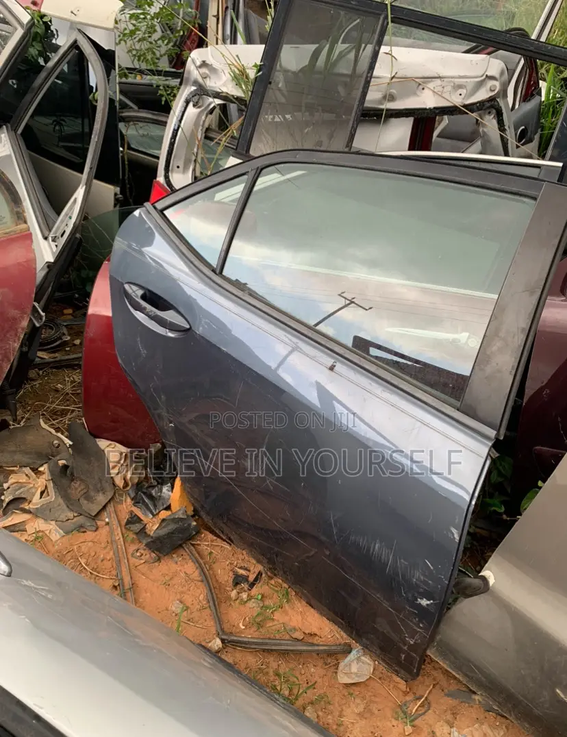 Toyota Corolla 2014 2015 2016 2017 2018 Back Door Available
