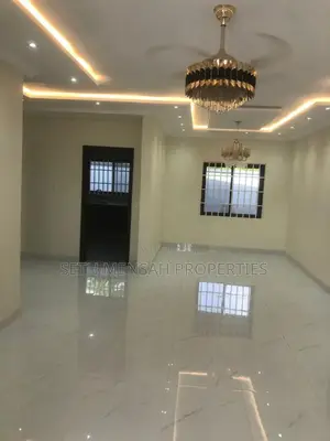 3bdrm House in Skm Properties, Pokuase for sale