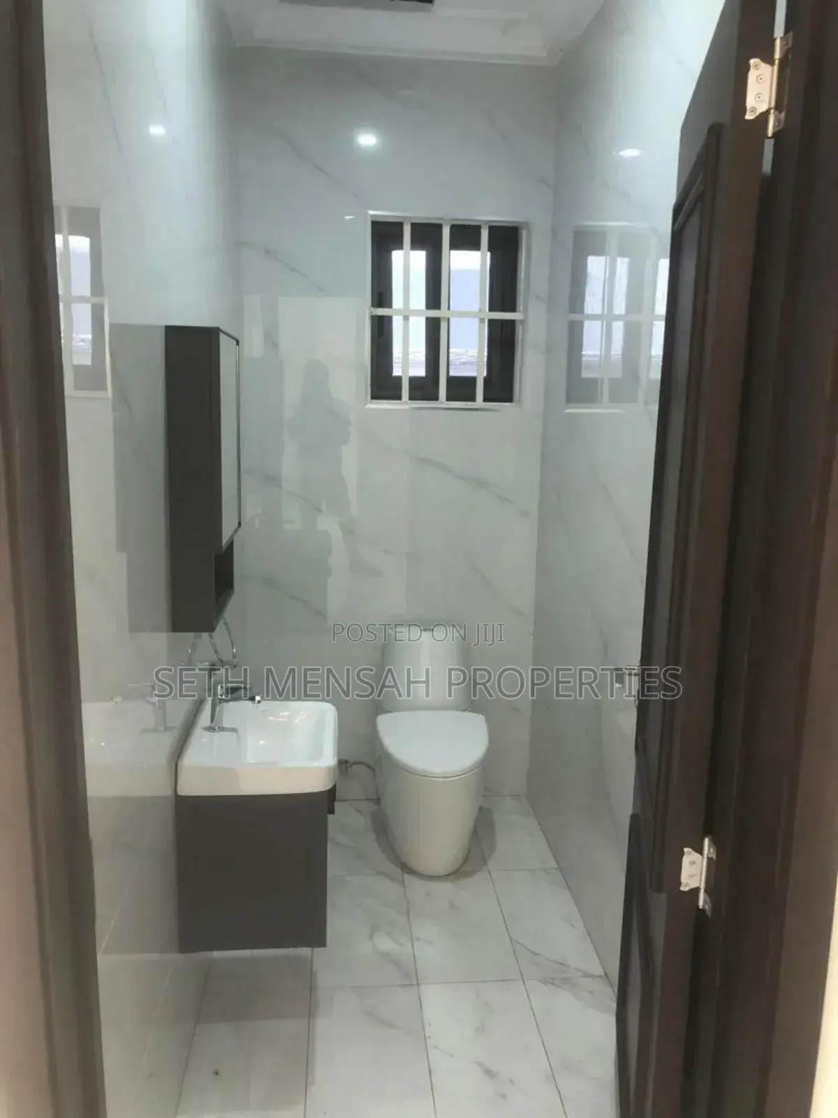 3bdrm House in Skm Properties, Pokuase for sale