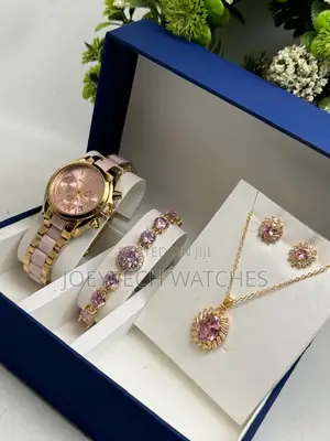 Photo - Michael Kors