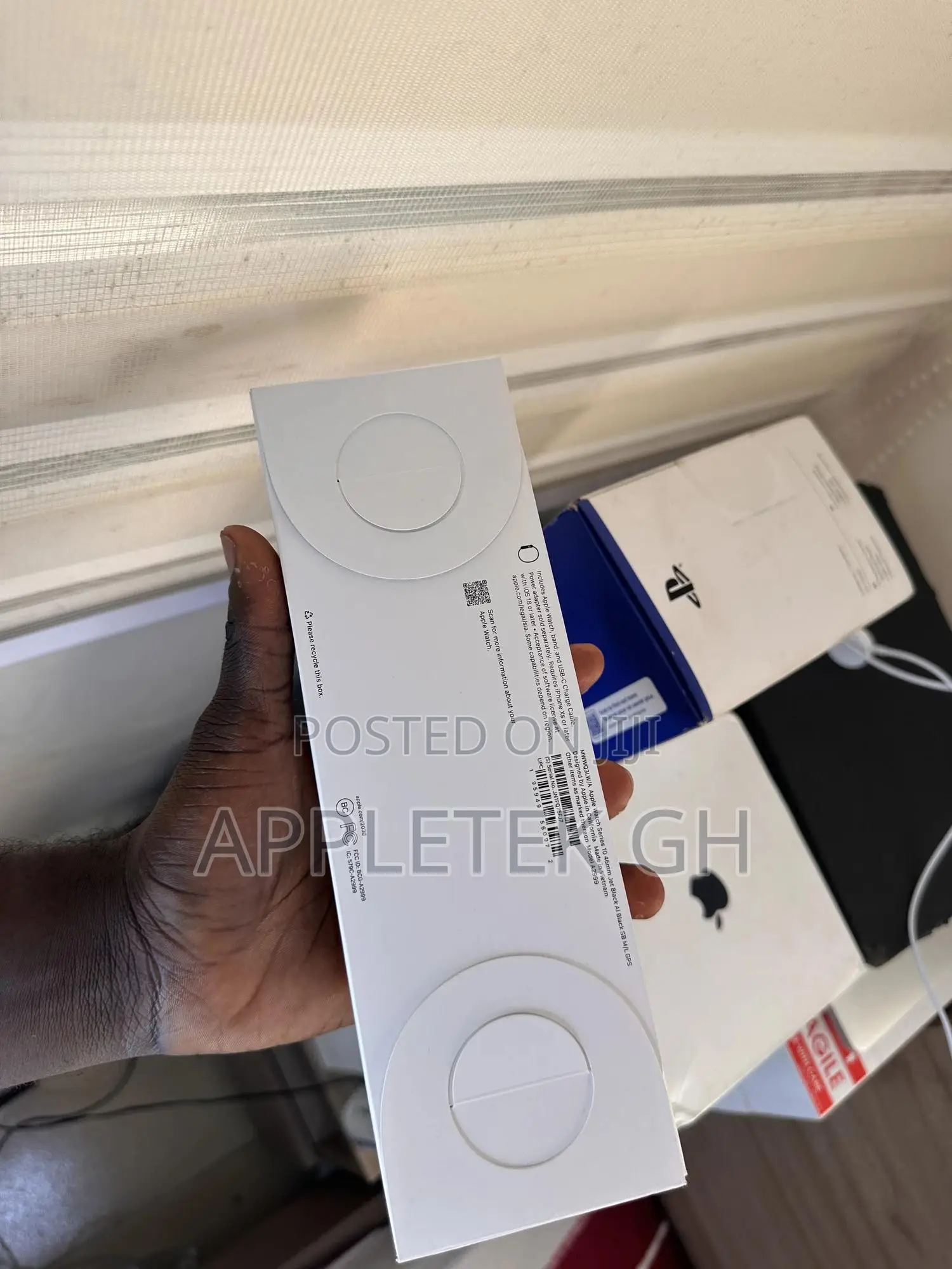 Apple Watch Series 10 Cellular 46mm Jet Black