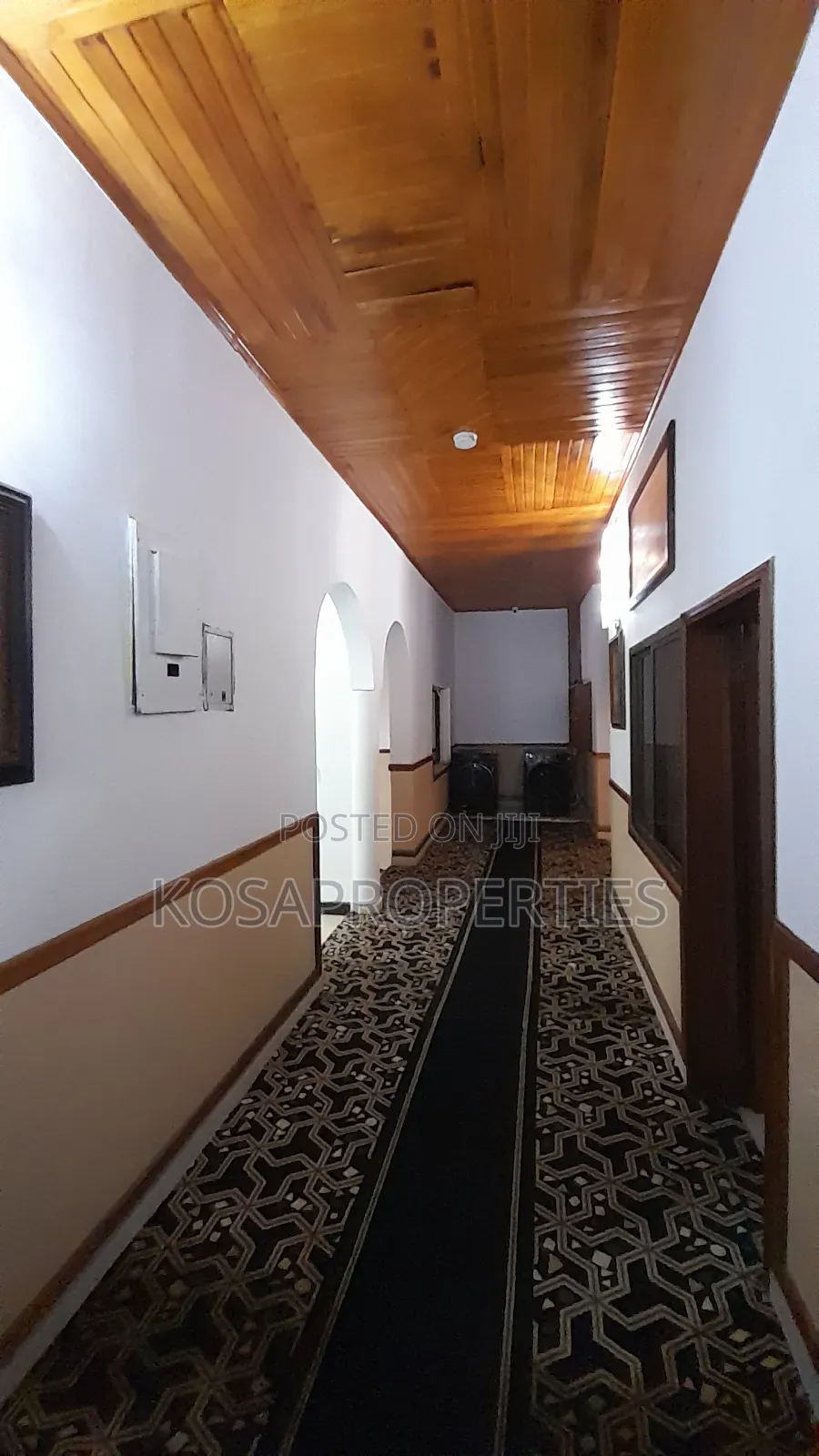 Furnished 4bdrm Apartment in Adjiringanor, Adjiriganor for rent