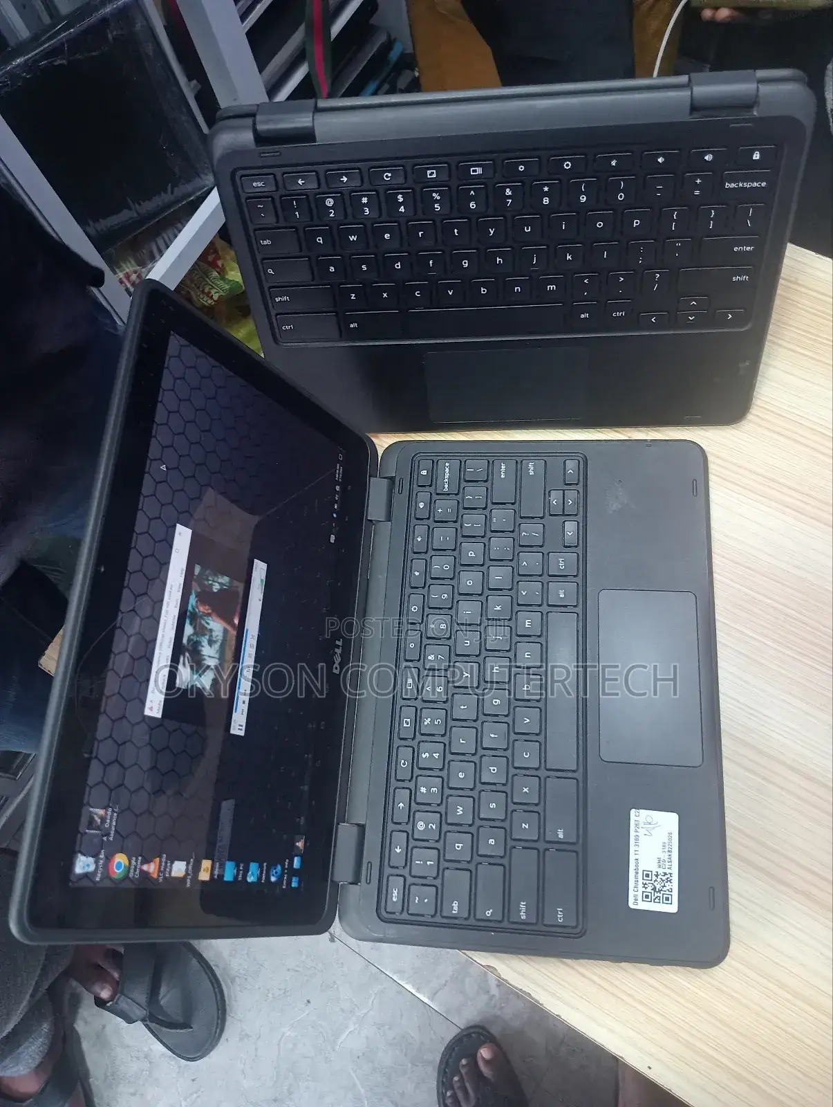 Laptop Dell Inspiron Mini 1018 4GB Intel Celeron SSD 32GB