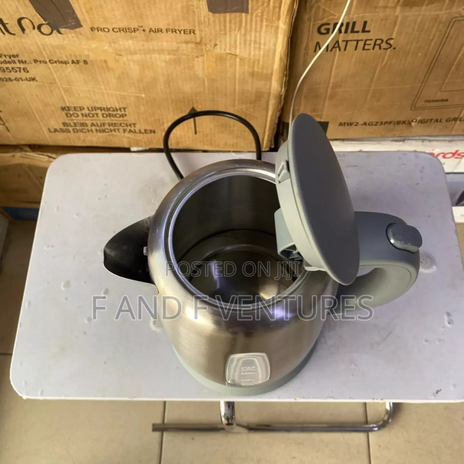 Goodman's Stainless Steel Kettle- UK