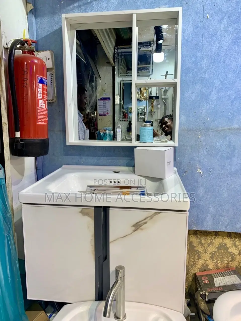 White Cabinet Basin