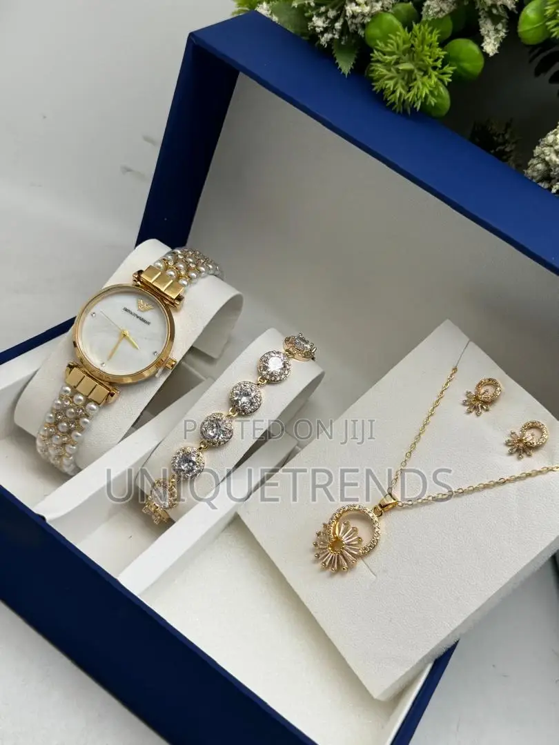 Quality Ladies Watch Jewelry Set