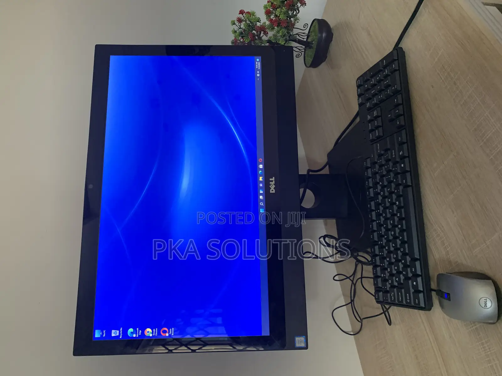 Desktop Computer Dell OptiPlex 7450 16GB Intel Core I7 SSD 512GB