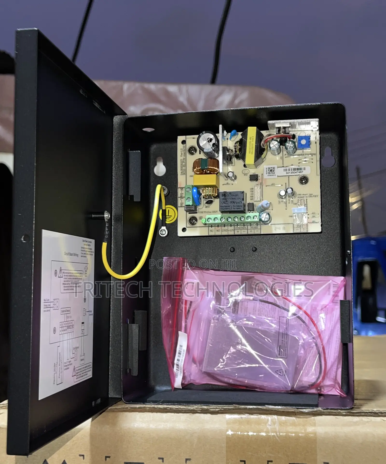 Hikvision Ds-K7m-Aw24 Access Control Power Supply ++ Battery