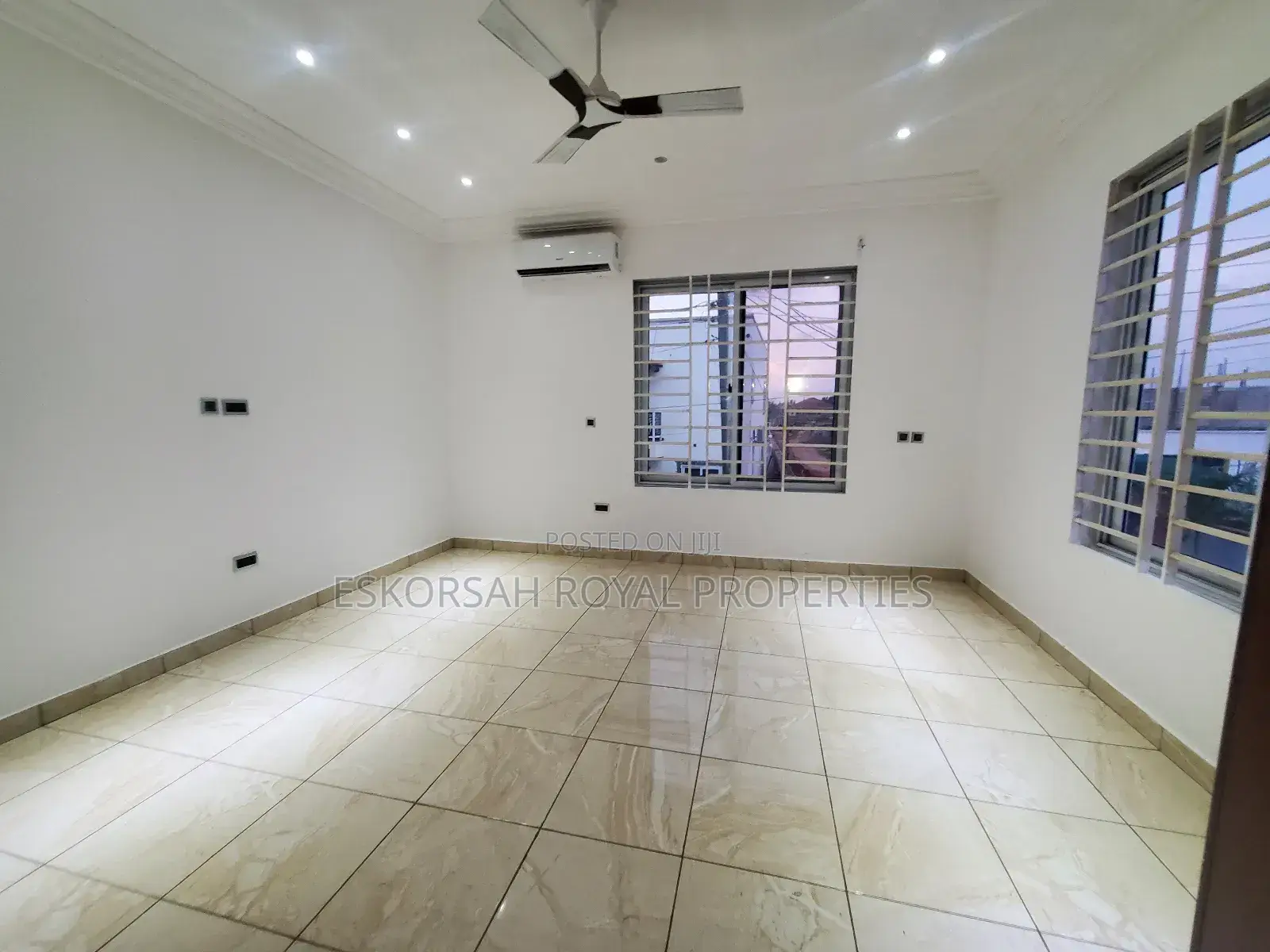 2bdrm Apartment in Trasacco  Kings , Adjiriganor for rent