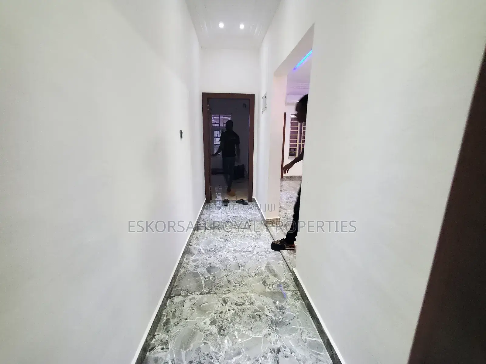 2bdrm Apartment in Trasacco  Kings , Adjiriganor for rent