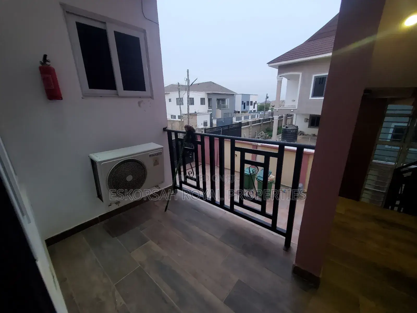 2bdrm Apartment in Trasacco  Kings , Adjiriganor for rent