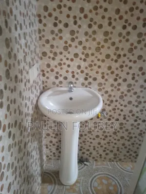 3bdrm Apartment in Dg Properties, Ablekuma for rent