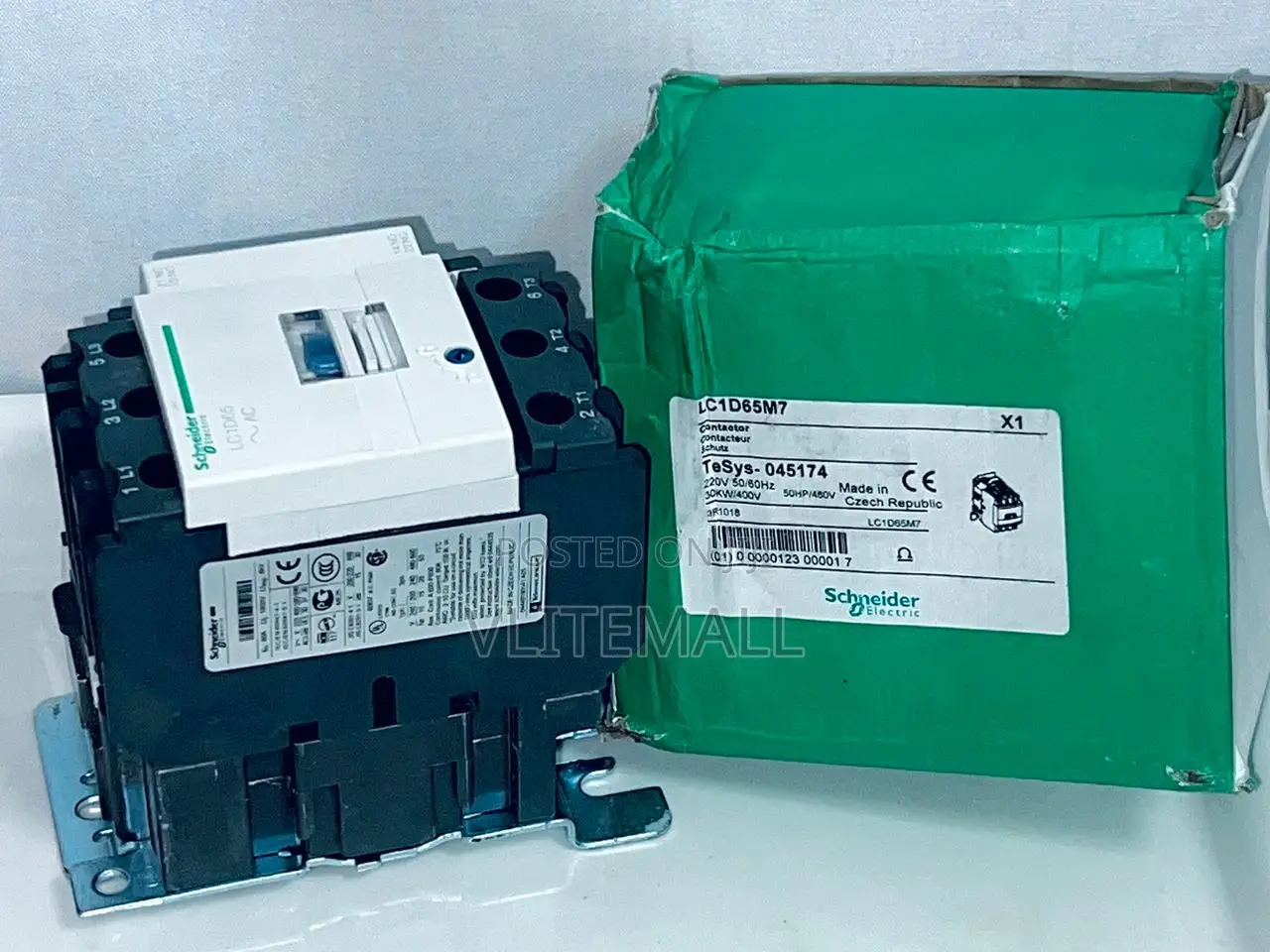 Schneider AC 80A Contactor - LC1D65M7