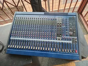 Yamaha Mg 24 Channel Mixer