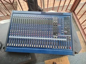 Yamaha Mg 24 Channel Mixer