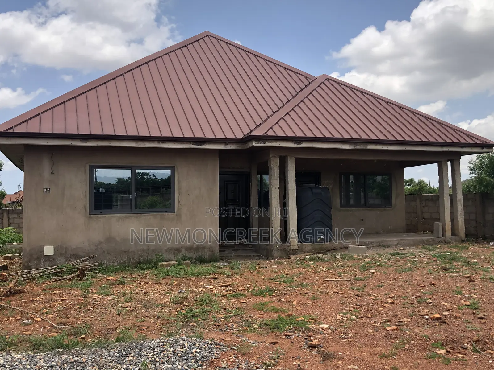3bdrm Bungalow in Oyibi, Accra Metropolitan for sale