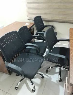 Twirl Chair