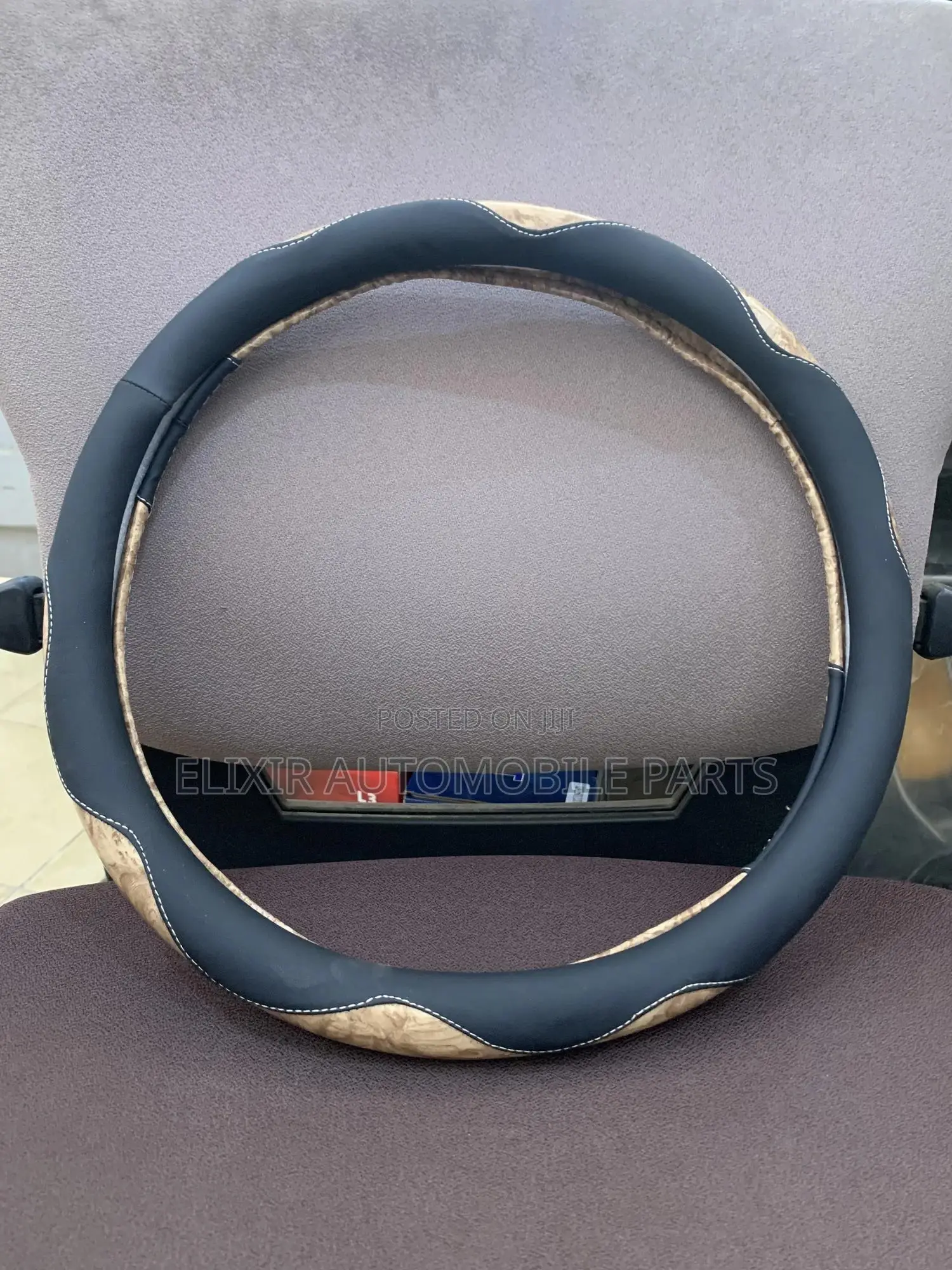 Luxurious 2025 Steering Wheel Covers Available
