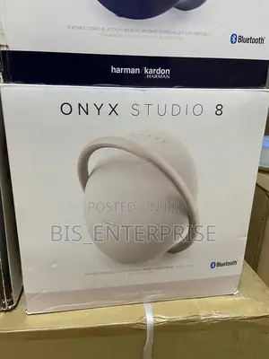 ONYX STUDIO 8 (Bluetooth)