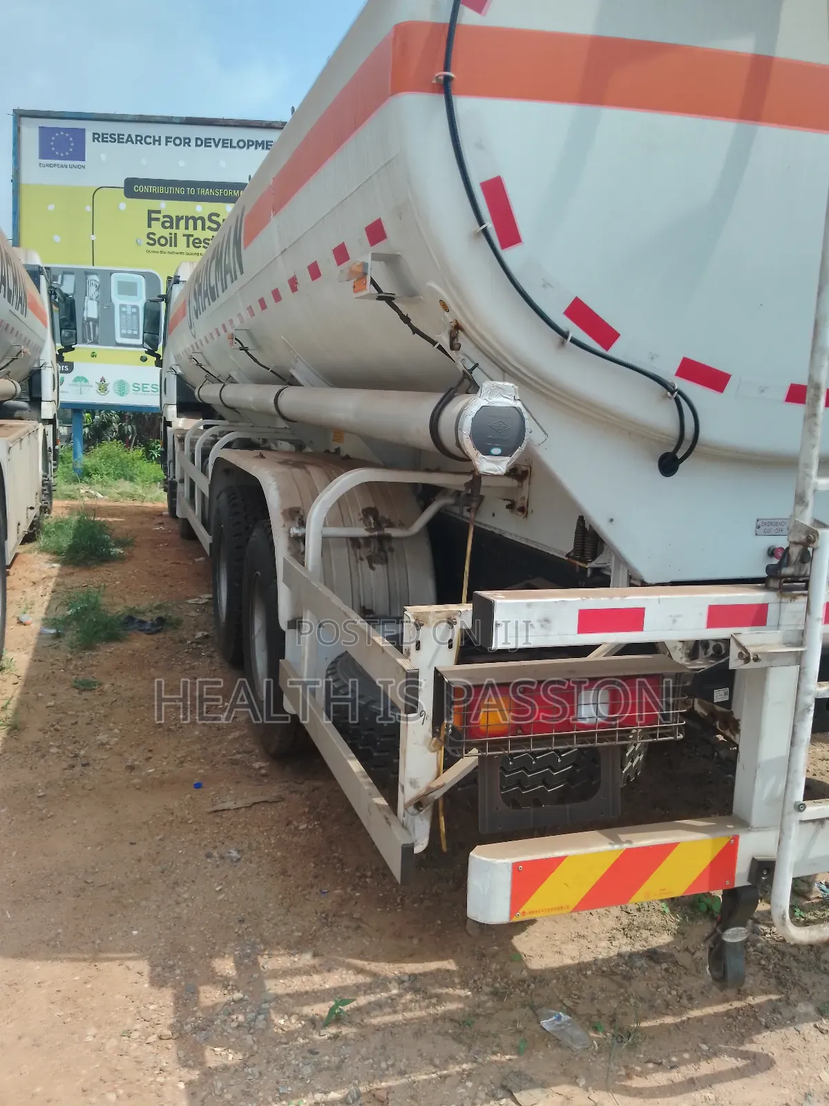 Brand New Shachman 27000L Complete Fuel Tanker With Head.