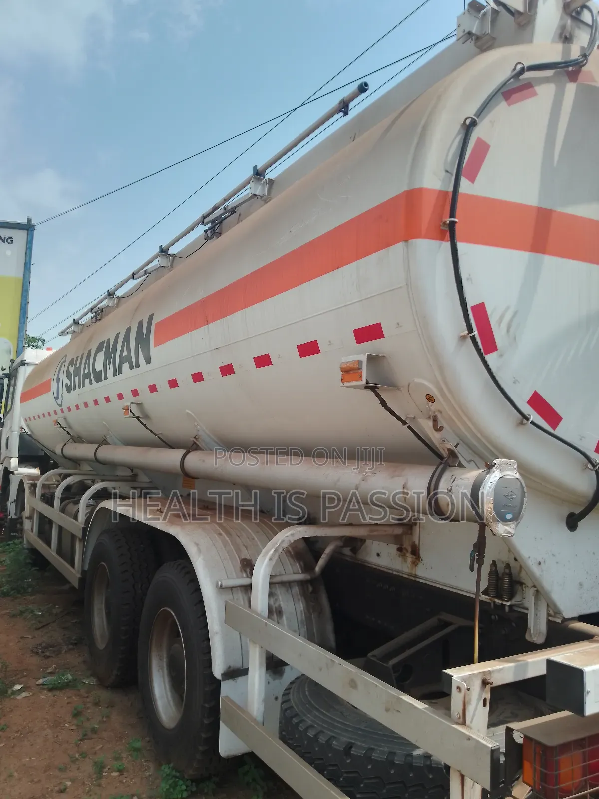 Brand New Shachman 27000L Complete Fuel Tanker With Head.