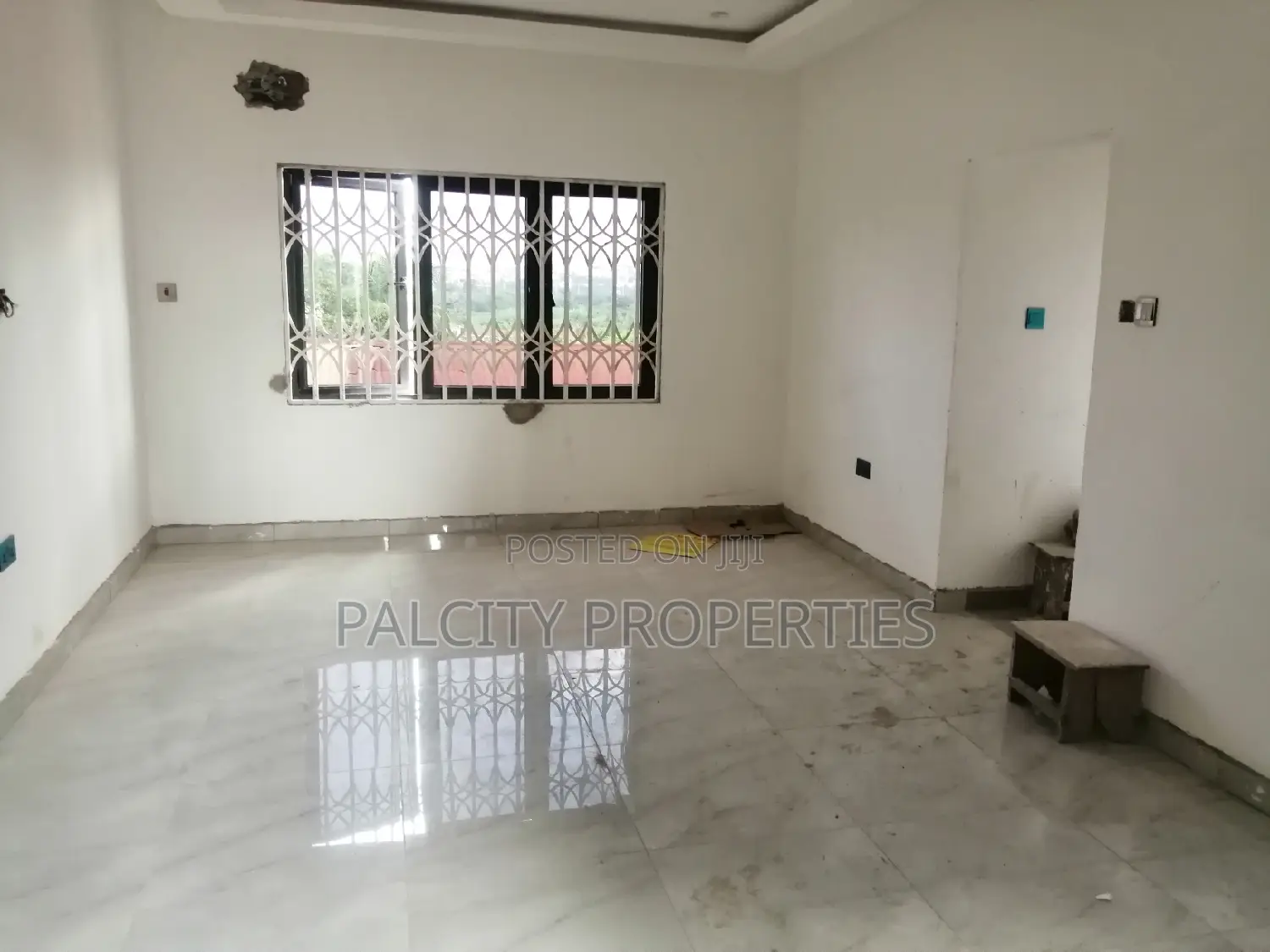2bdrm Apartment in Patasi Road Side, Kumasi Metropolitan for rent