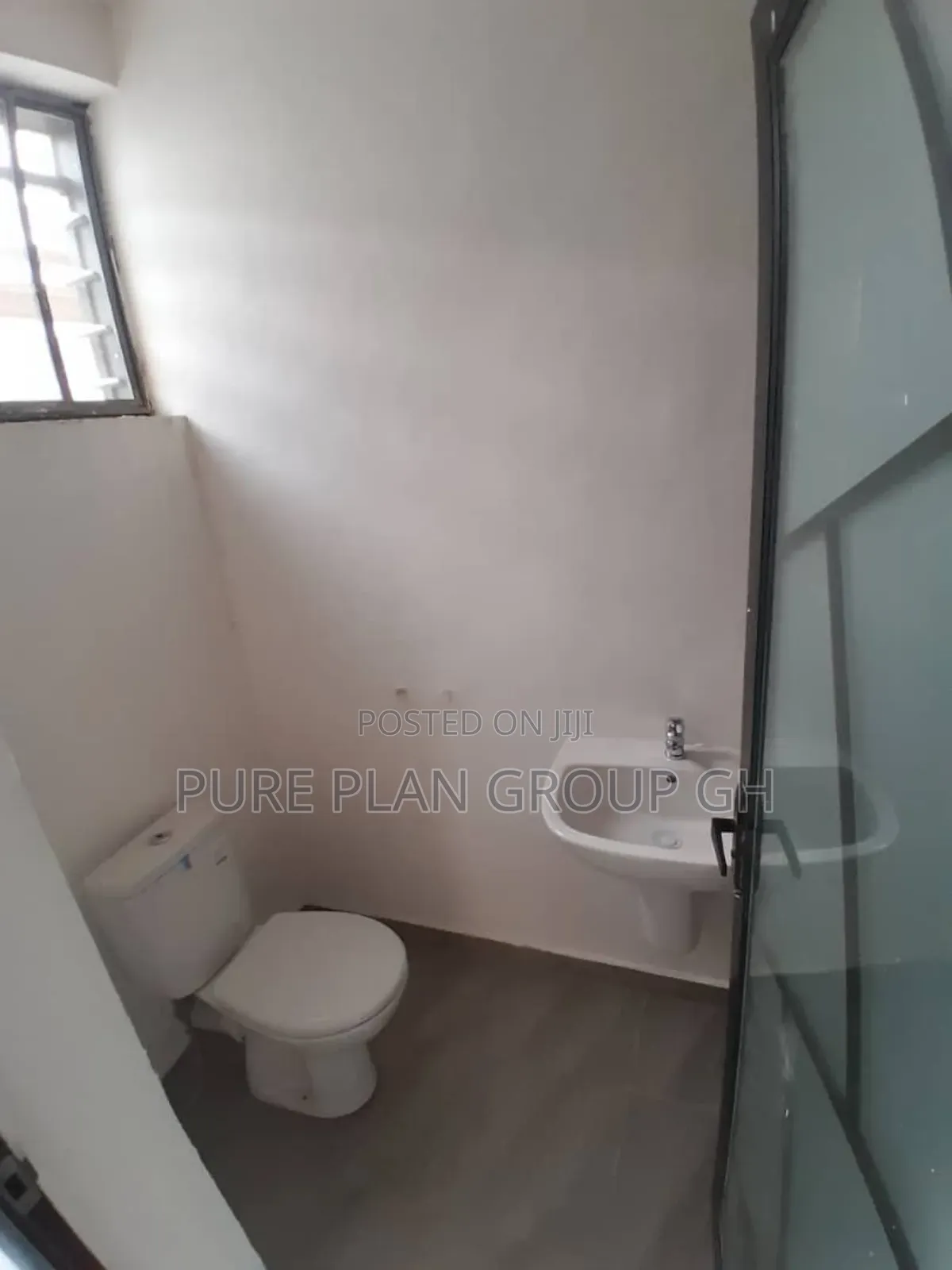 Furnished 2bdrm Apartment in East Legon, A&C Mall Area for rent