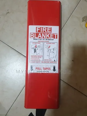Fire Blanket (1.8 × 1.8)