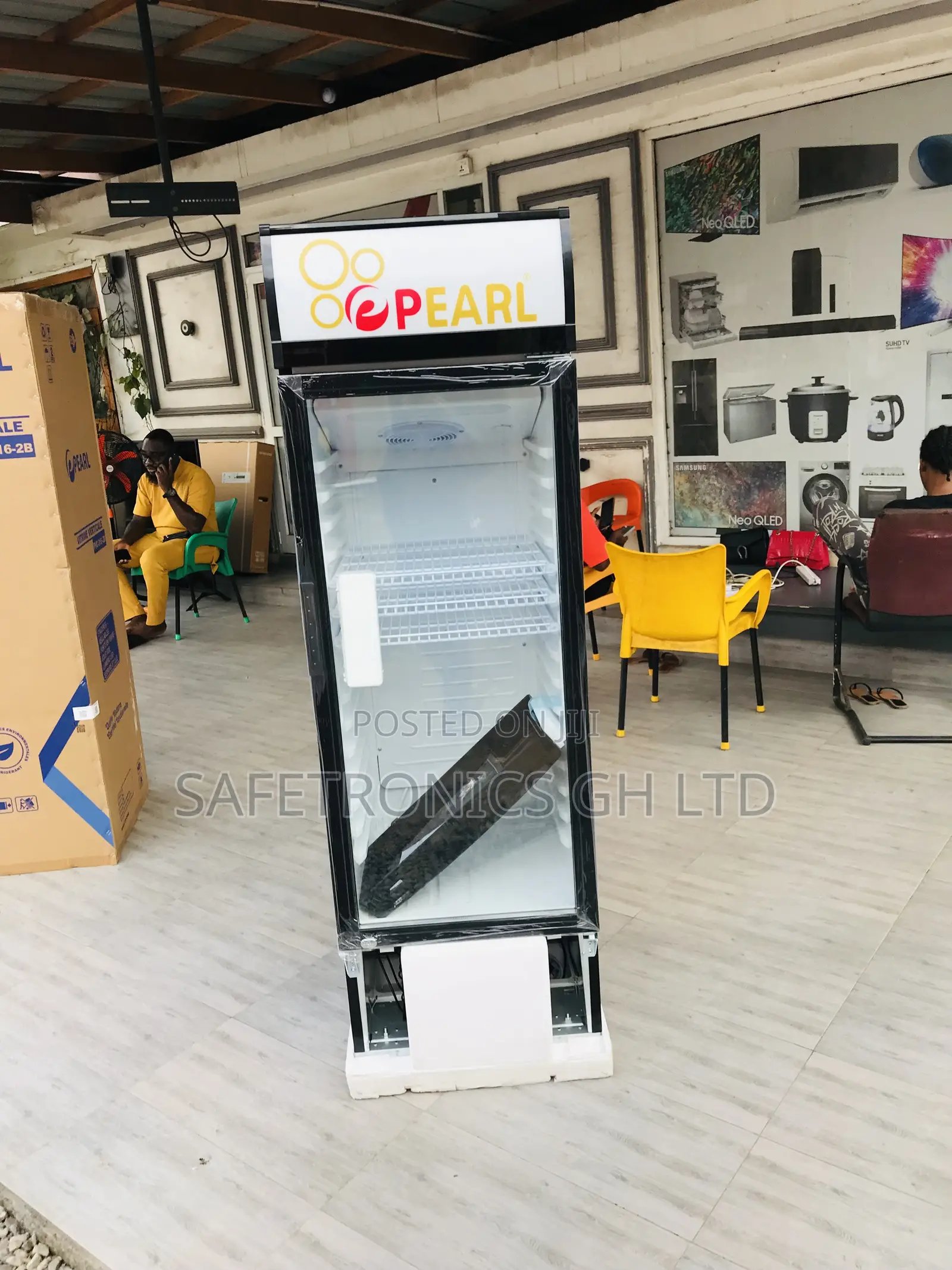 Efficiency 238 Liters Singledoor Display PVC-316 Fridge