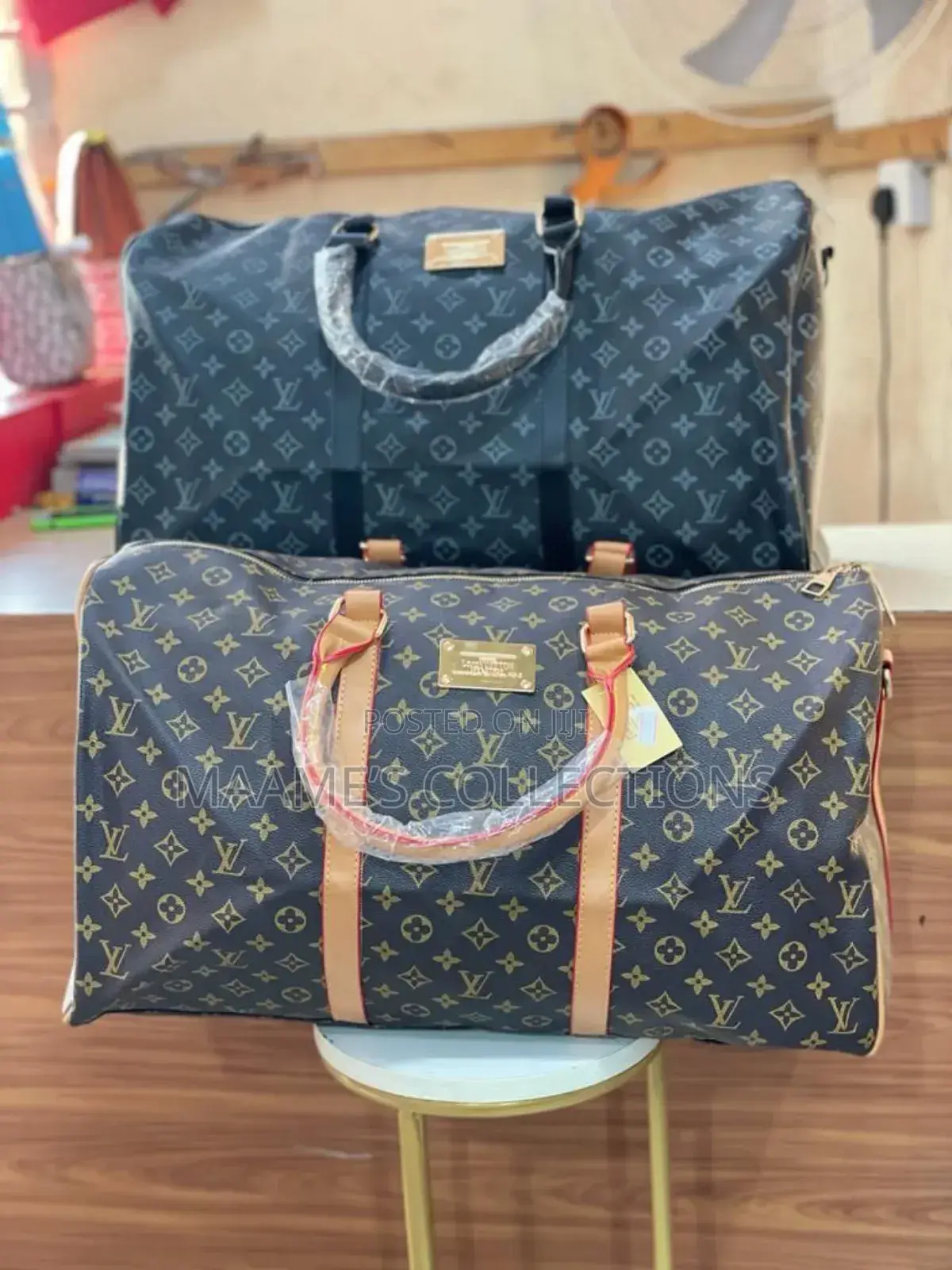Original Louis Vuitton Unisex Duffel Traveling Bag