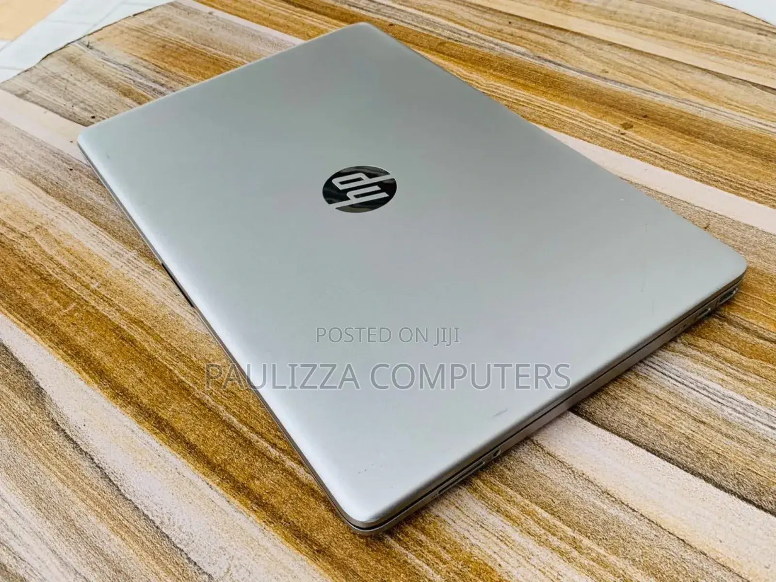 Laptop HP 15-da3007nia 8GB Intel Core i5 SSD 256GB