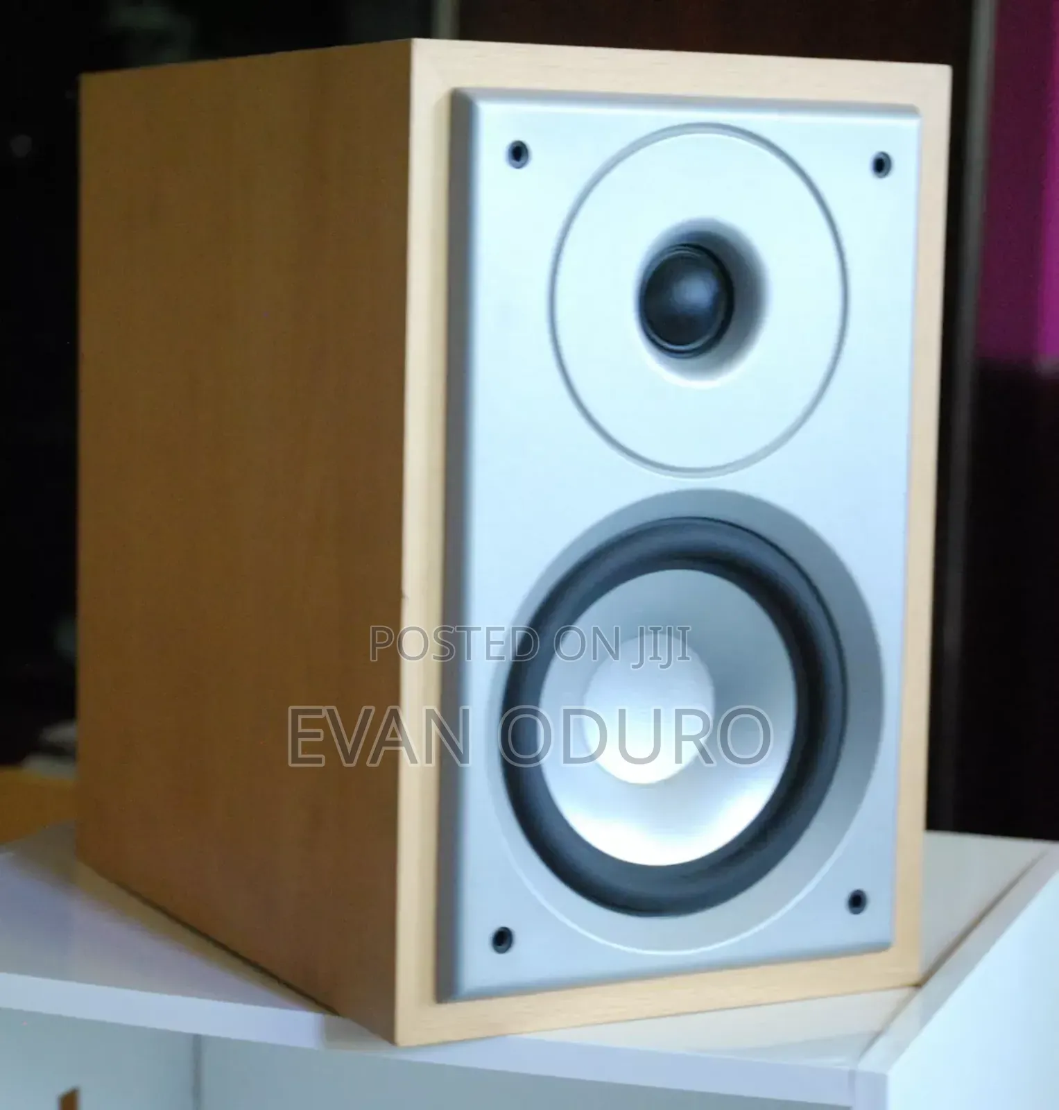 Powerful Denon Loudspeaker Bookshelf Good Sound Quality