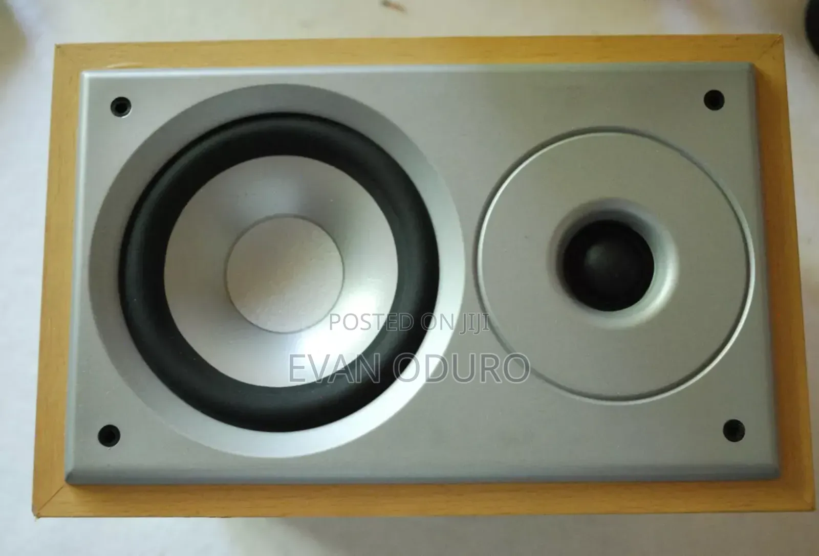 Powerful Denon Loudspeaker Bookshelf Good Sound Quality