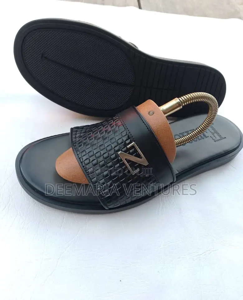 Quality Foreign Slippers Available in Various Designs
