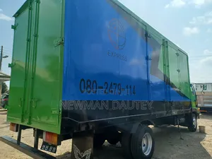 Rhino Kia Container