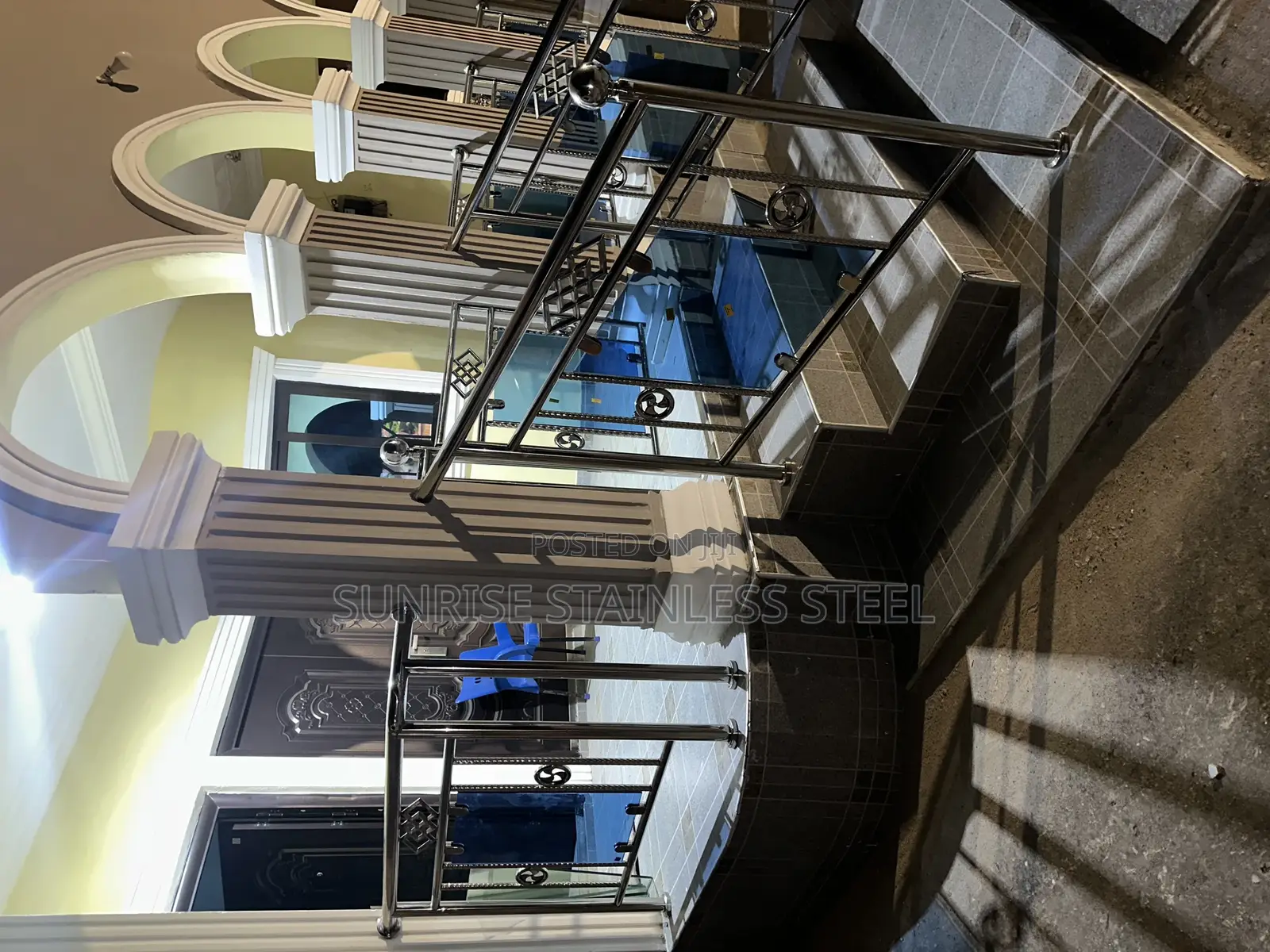 Stainless Dark Glass Balustrade Design