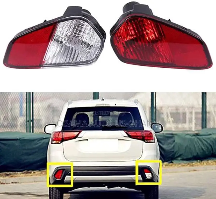 Mitsubishi Outlander 2016 2017 2018 2019 2020 Back Bumper Reflector