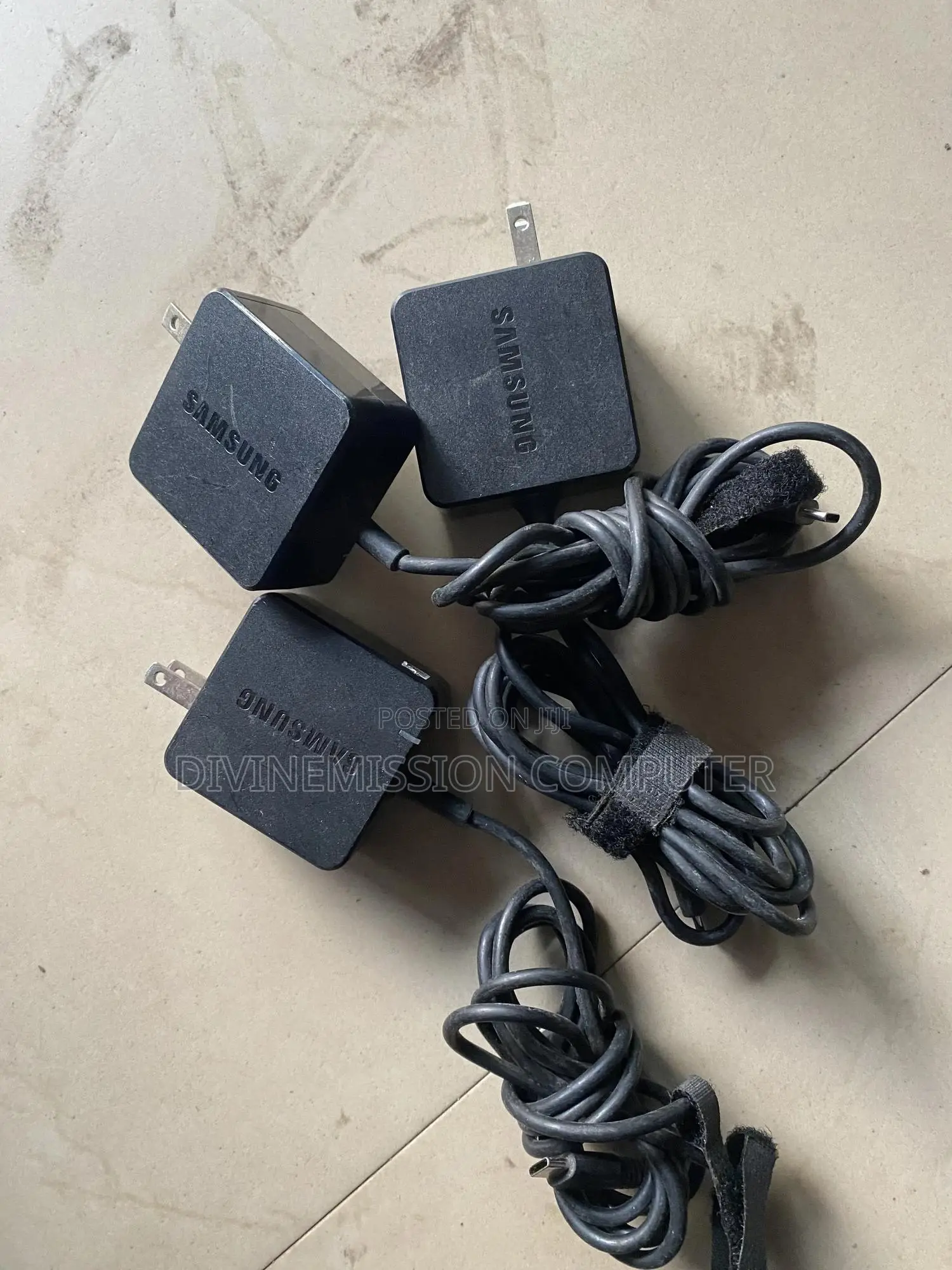 Samsung Laptop Type C Adapter 5v,9v,12v .