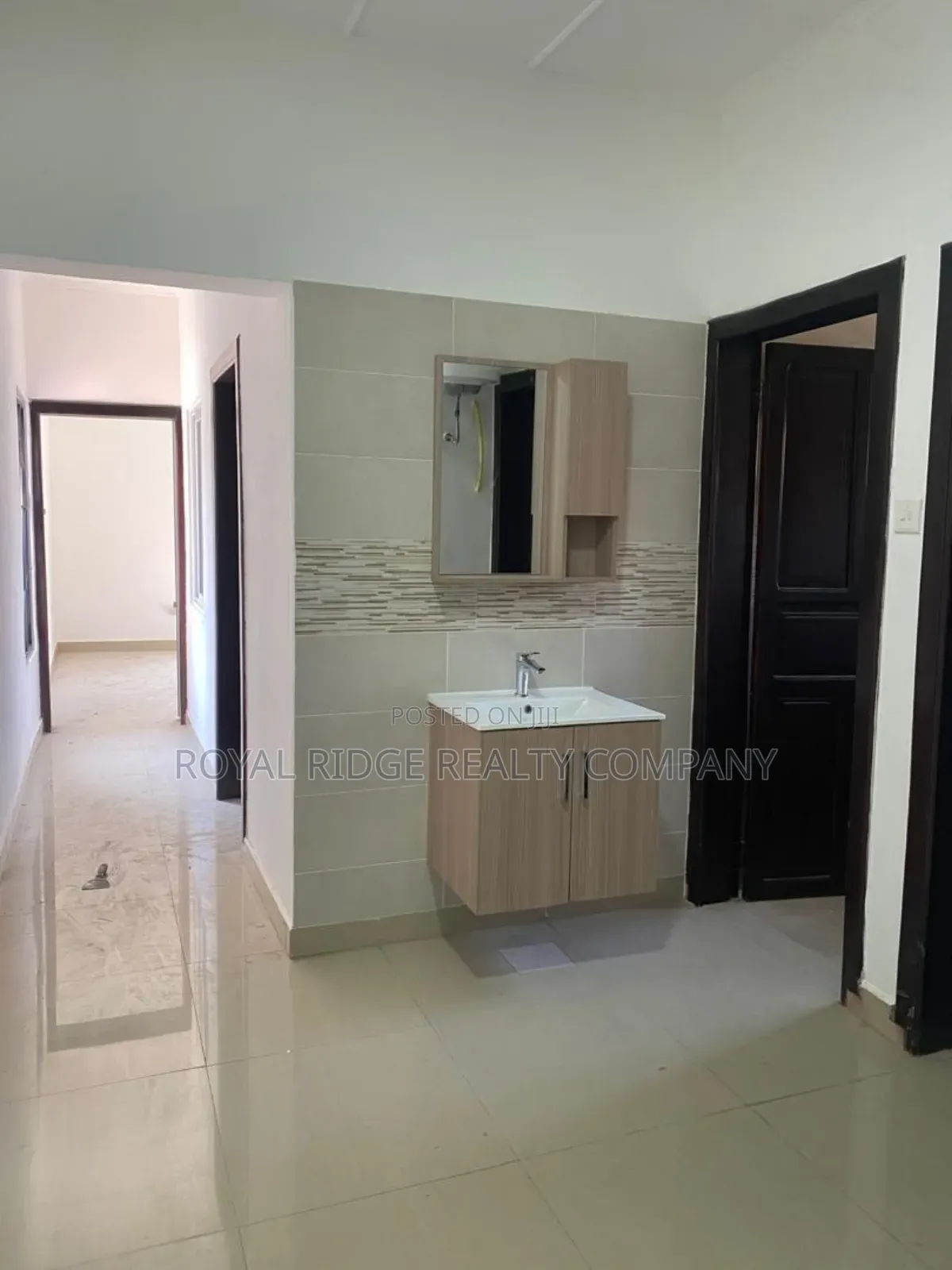 4bdrm House in Regimanuel Estate, Accra Metropolitan for rent