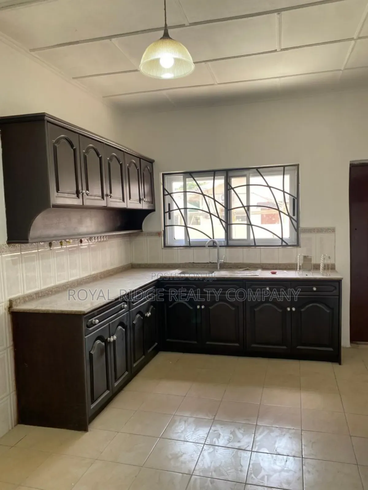 4bdrm House in Regimanuel Estate, Accra Metropolitan for rent