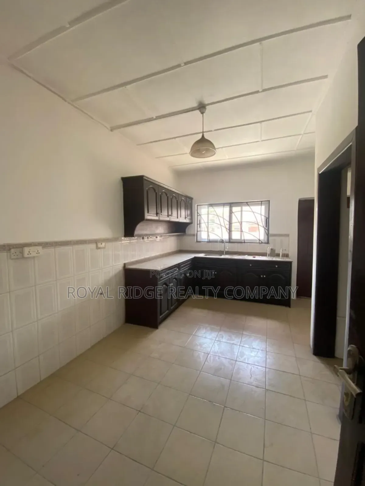4bdrm House in Regimanuel Estate, Accra Metropolitan for rent
