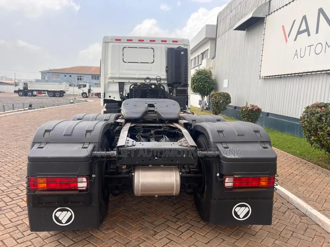 Foton GTL-E Amt 6x4 Tractor Head - Special Promo