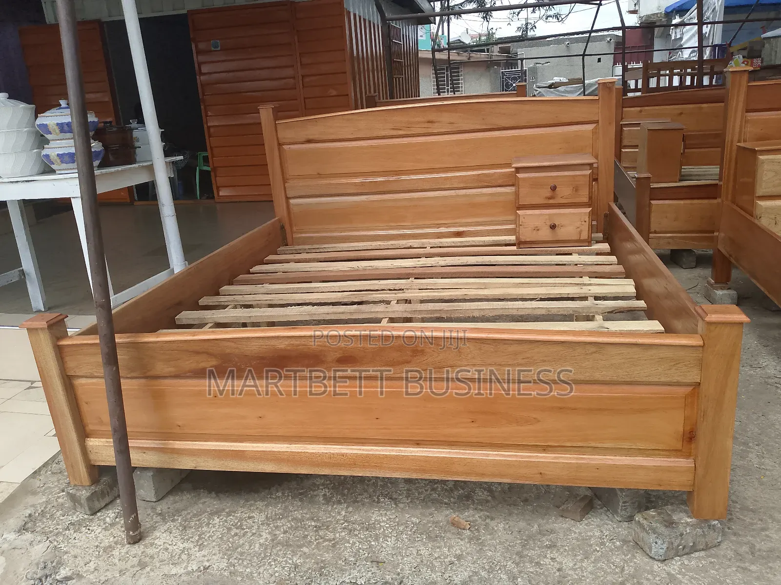 King Size Quality Bed With Side Drawer